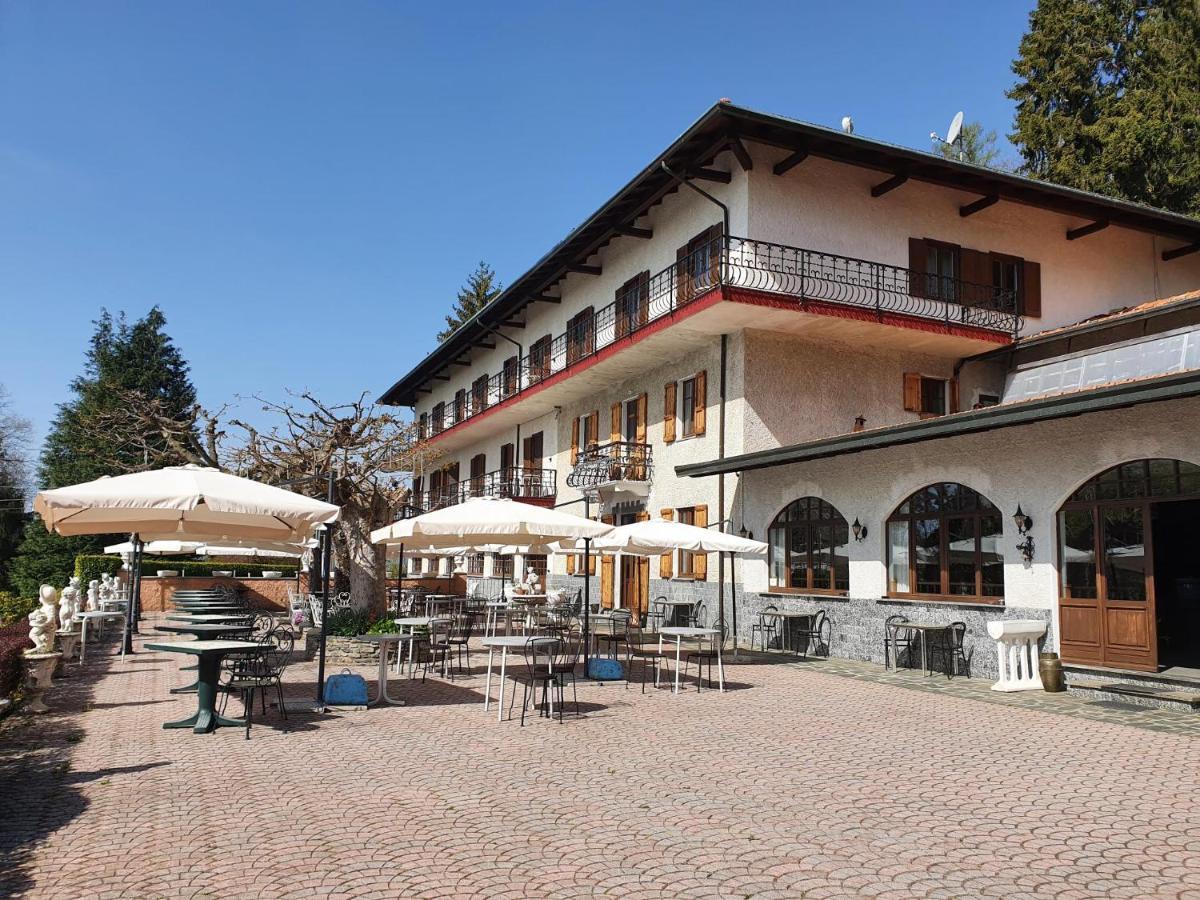 Hotel Madonna Di Luciago Armeno Luaran gambar
