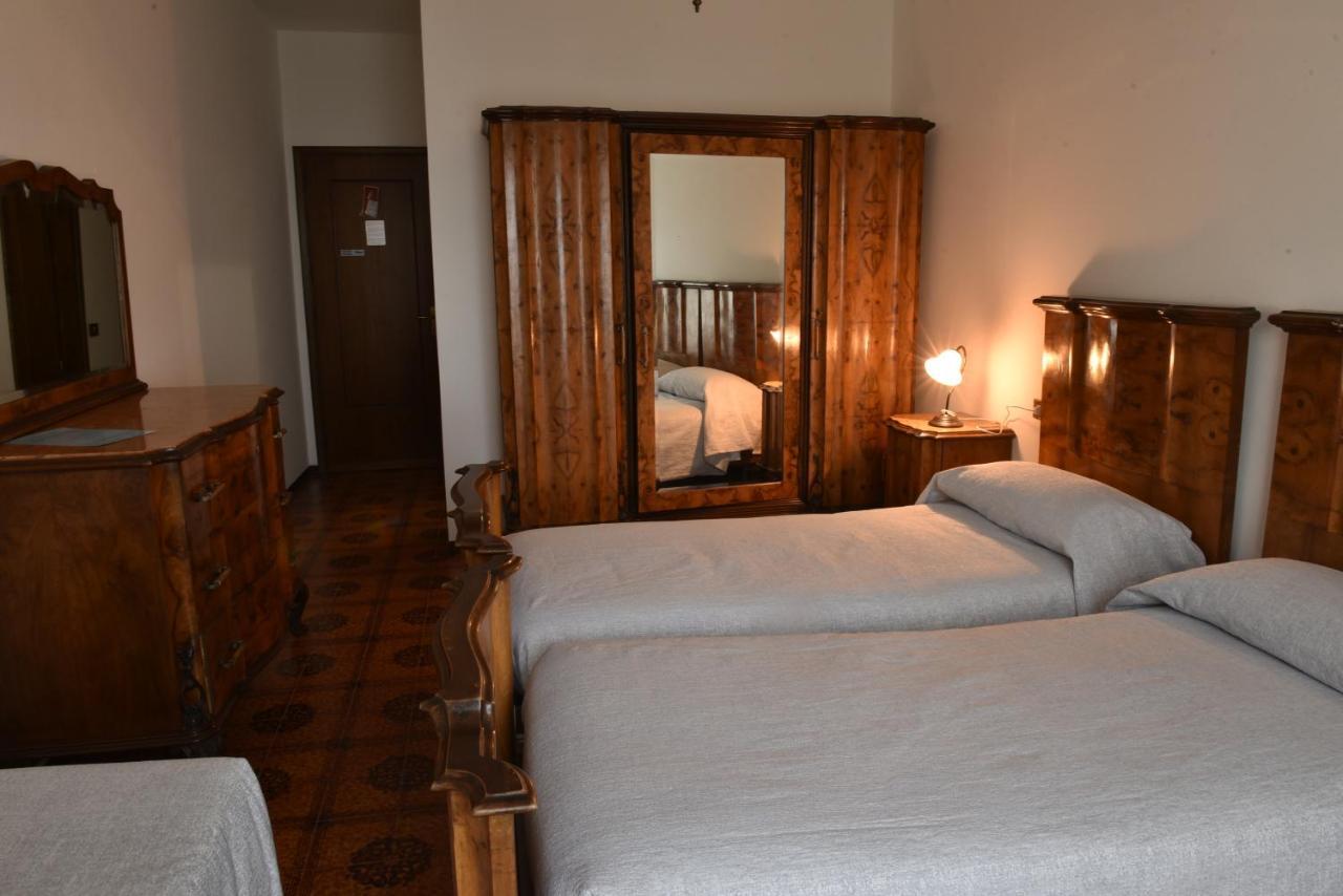 Hotel Madonna Di Luciago Armeno Luaran gambar
