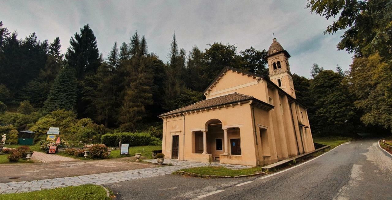 Hotel Madonna Di Luciago Armeno Luaran gambar